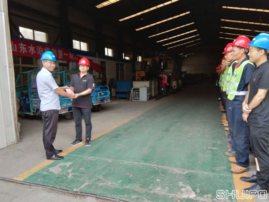 后服務部孫長磊，在ABB機器人培訓考試中榮獲第一名